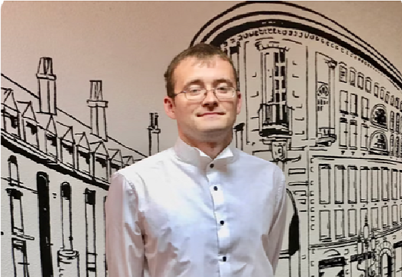 Александр Петров