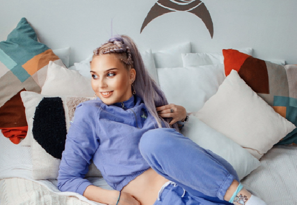 Влада Кривцова