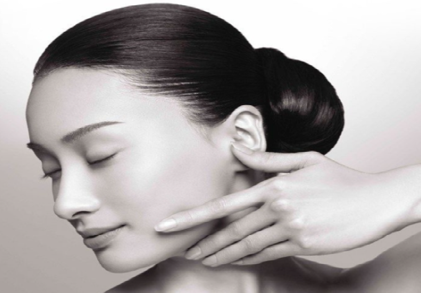 «КОБИДО» - ЯПОНСКИЙ МОДЕЛИРУЮЩИЙ МАССАЖ ЛИЦА